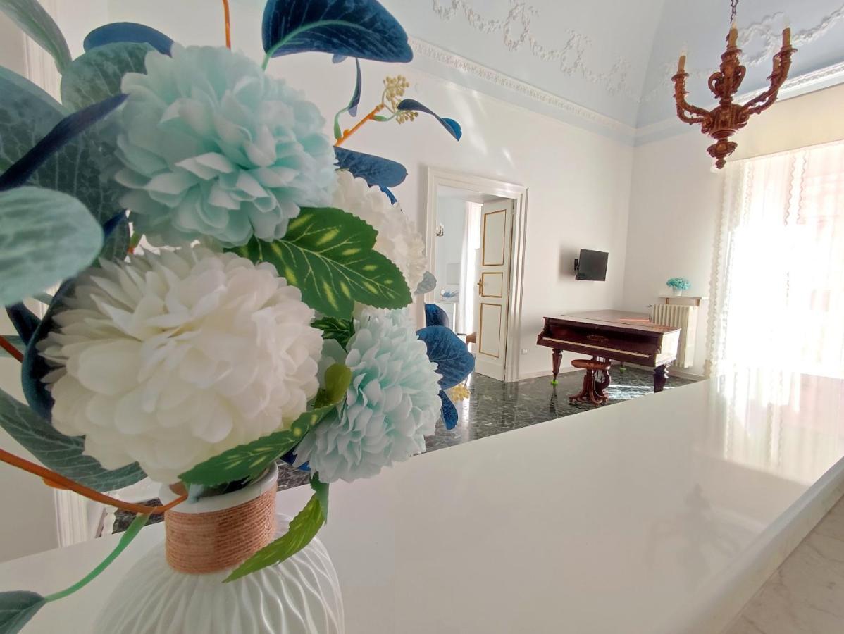 Appartamento Dimora Della Marchesa - Al Duomo Manfredonia Esterno foto